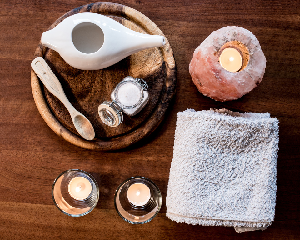 set for the use of neti pot, ayurvedic system for cleaning nose with water and pink salt from Hymalaia